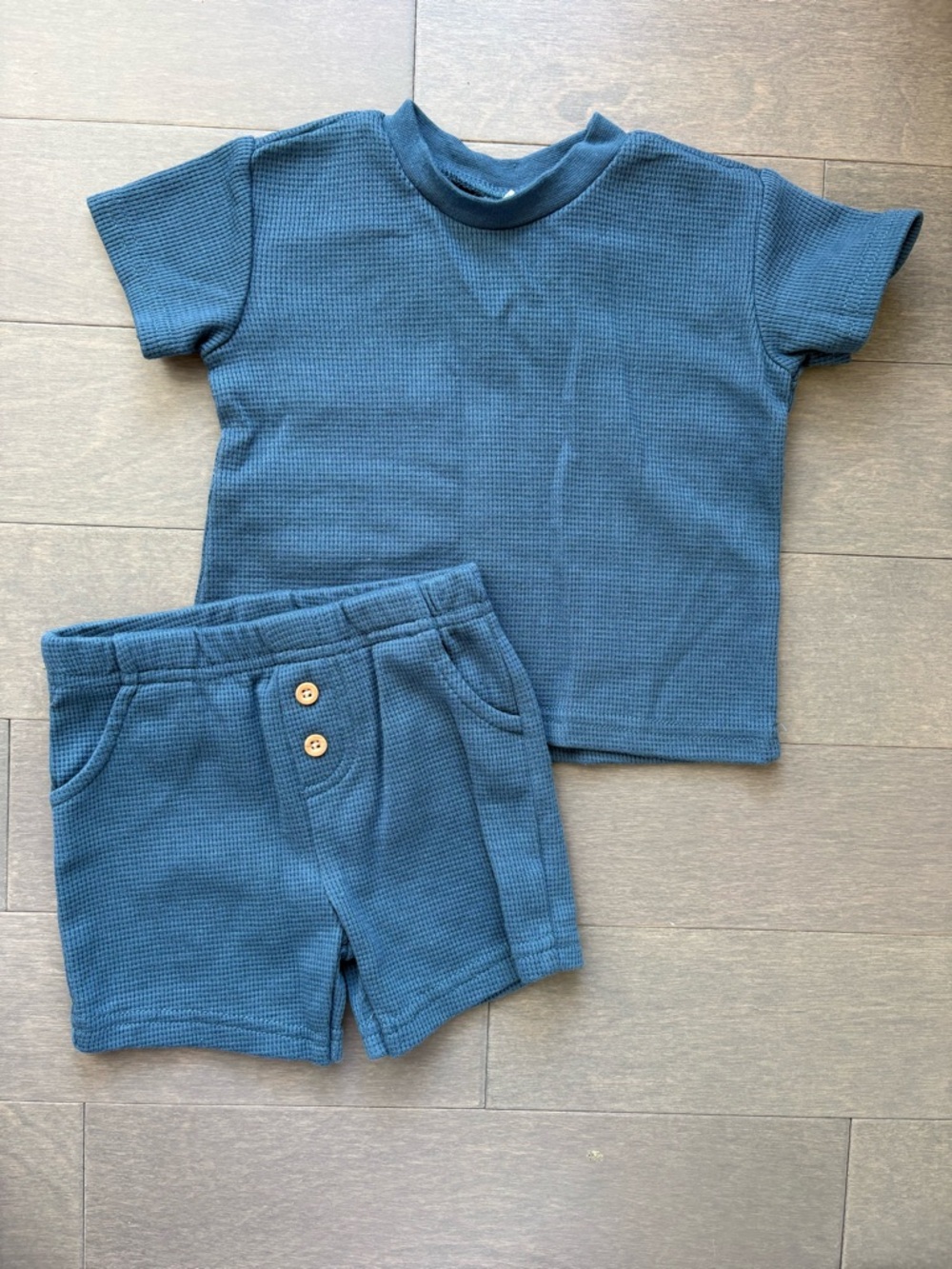 Blue Waffle Knit Top & Shorts Set, 9M